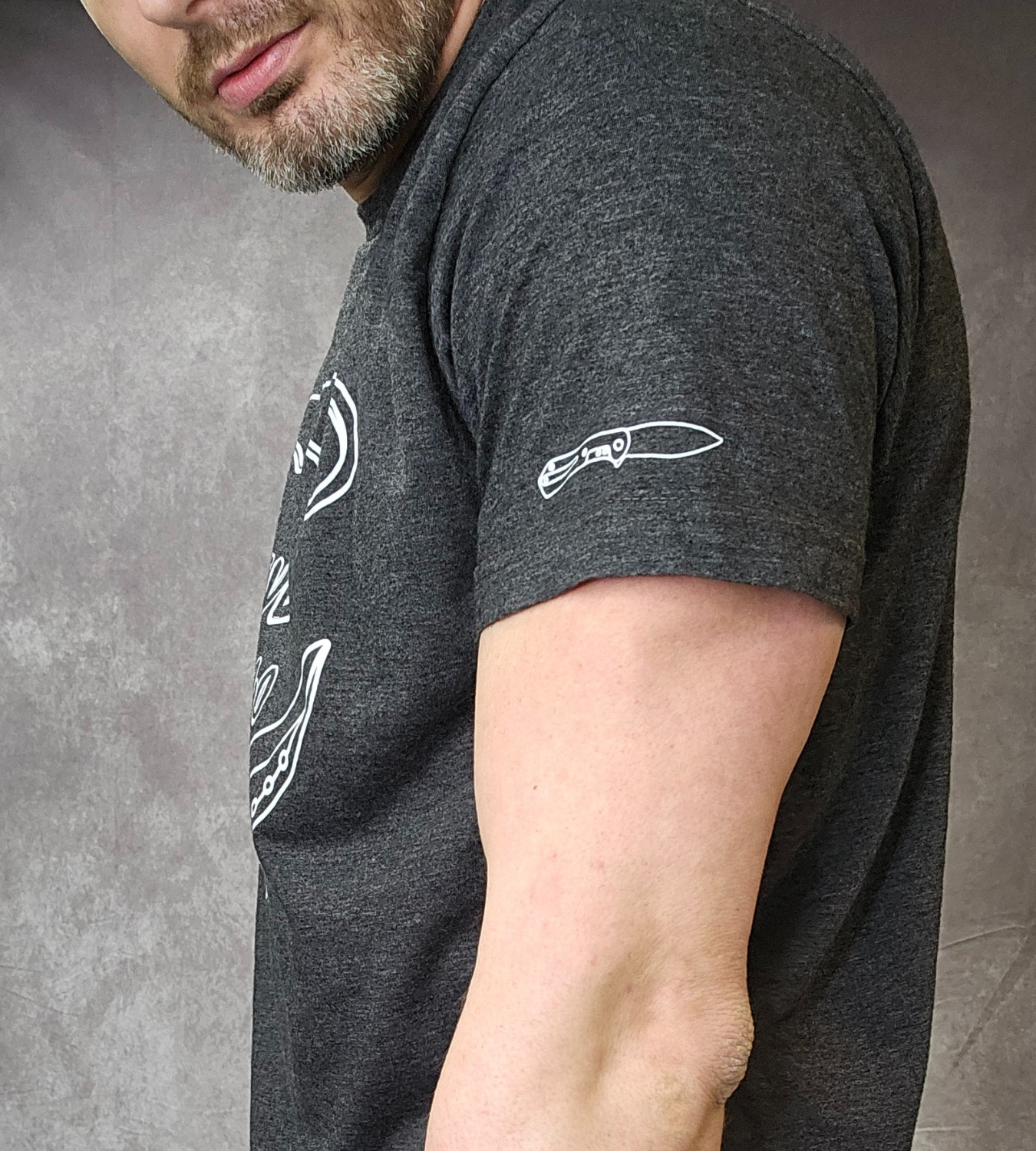 Big Crest Tee - Dark Gray