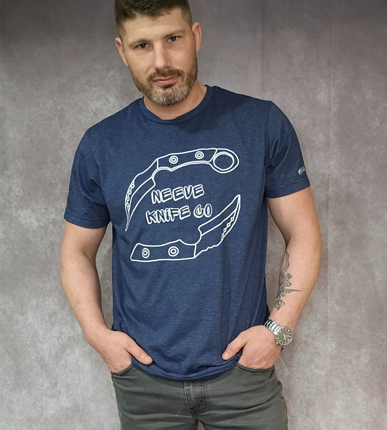 Big Crest Tee - Blue